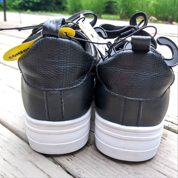 Ardene Black Platform Sneakers - Picture 5 of 10
